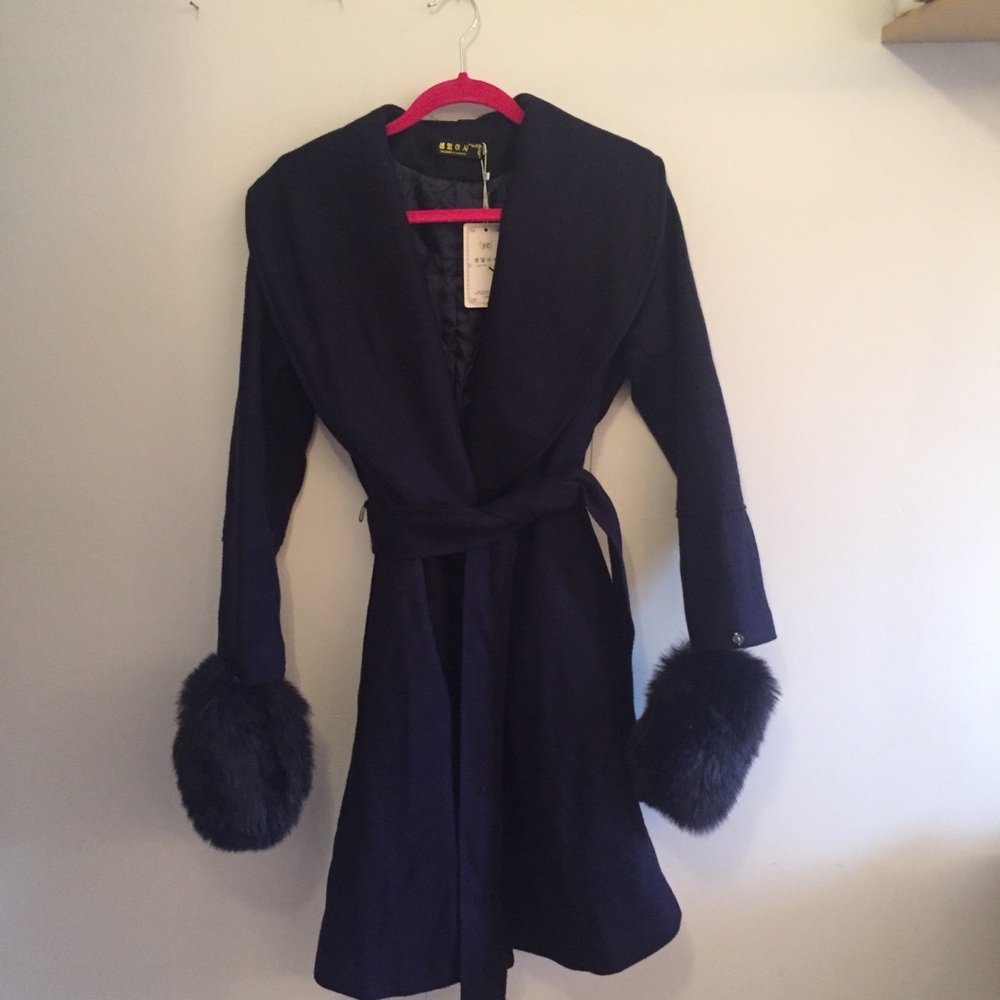 Deep Blue Trench Coat With Tie